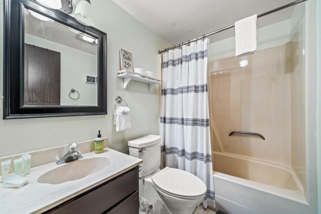 Getaway Condo Warrensburg Εξωτερικό φωτογραφία