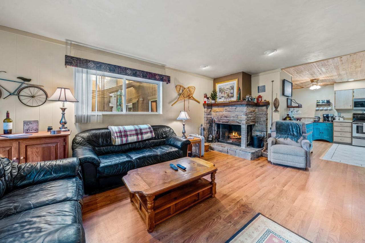 Getaway Condo Warrensburg Εξωτερικό φωτογραφία